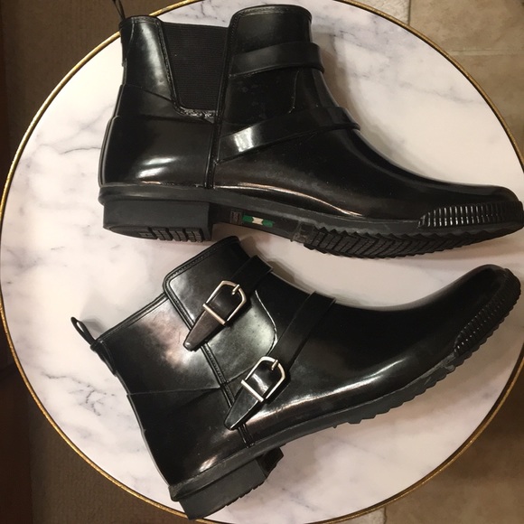Cougar Shoes - Adorable Cougar rubber Rain boots